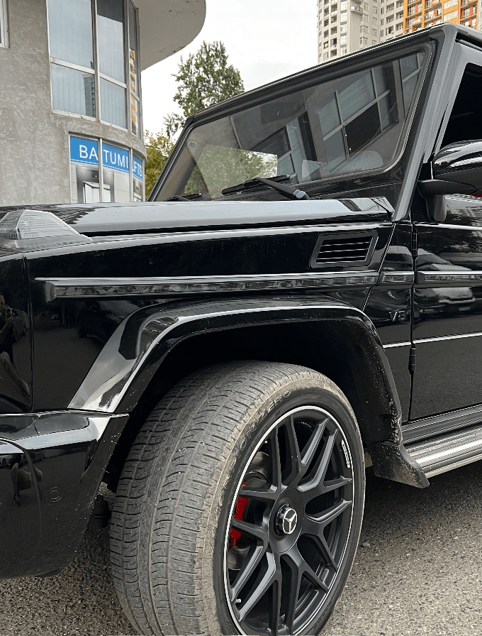 moldings-for-the-mercedes-benz-g-class